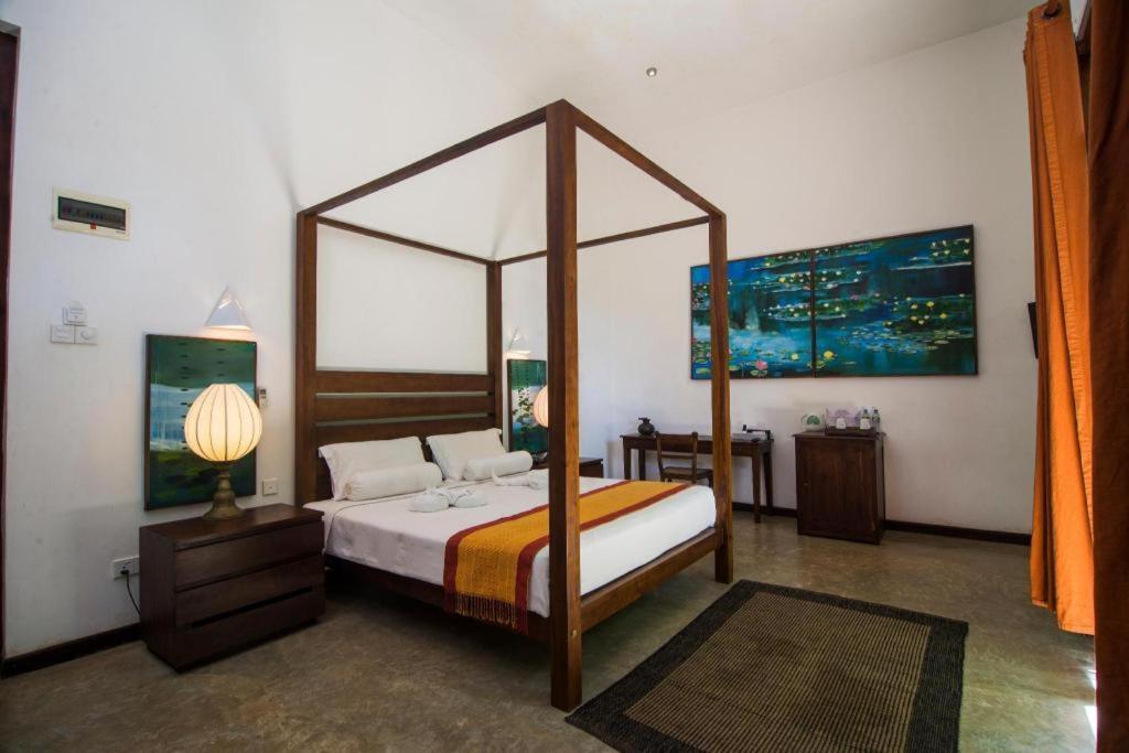 Roman Lake Ayurveda Boutique Resort Ahungalla Ngoại thất bức ảnh